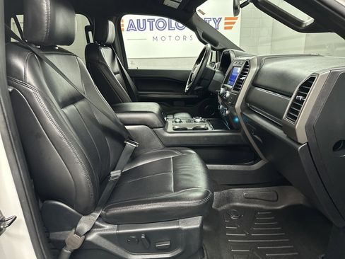 Used 2020 Ford Expedition XLT w/ Equipment Group 202A image 21