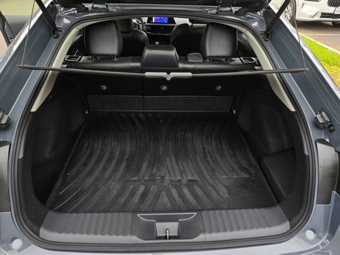 Used 2024 Toyota Prius Prime FWD image 24