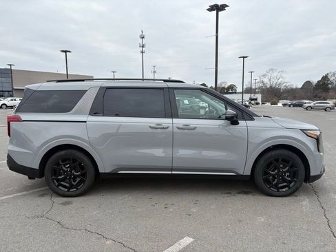 New 2026 Kia Carnival SX Prestige image 9