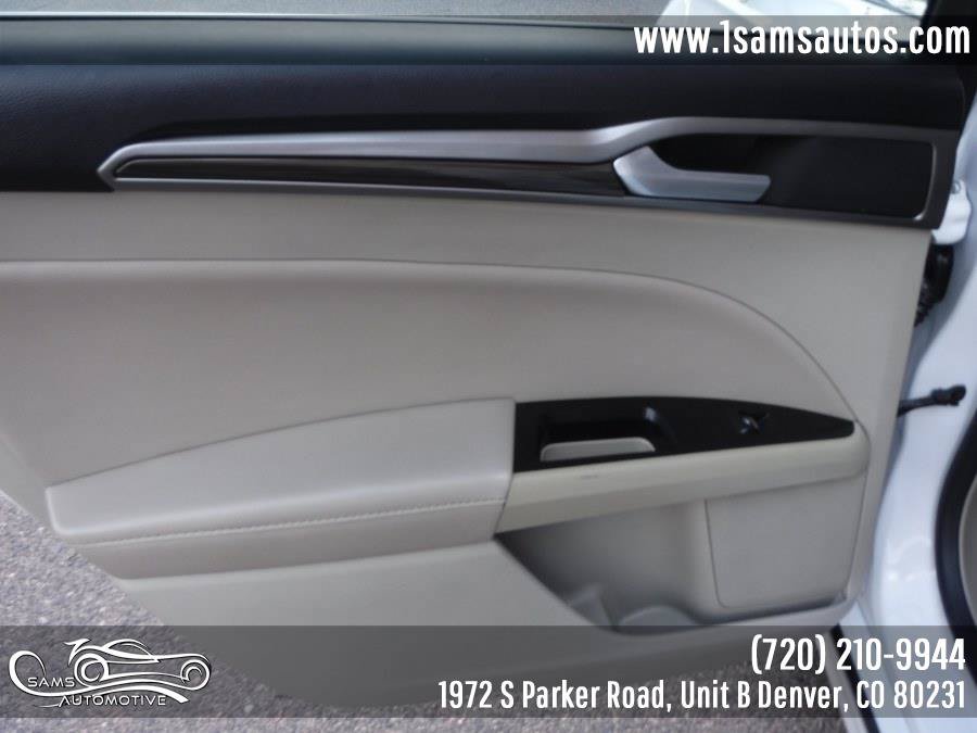 Used 2020 Ford Fusion SEL FWD image 39