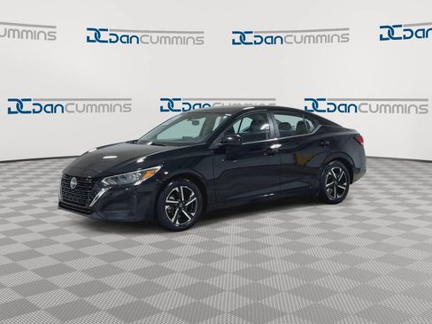 Used 2024 Nissan Sentra SV FWD image 4