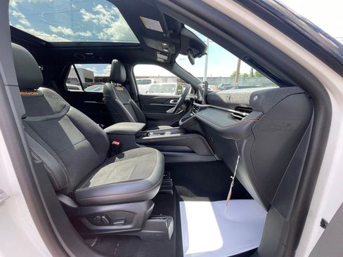 New 2026 Ford Explorer Tremor w/ Tremor Ultimate Package AWD/4WD image 28