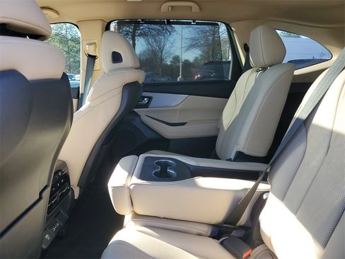 Certified 2023 Acura MDX FWD w/ Technology Package image 13