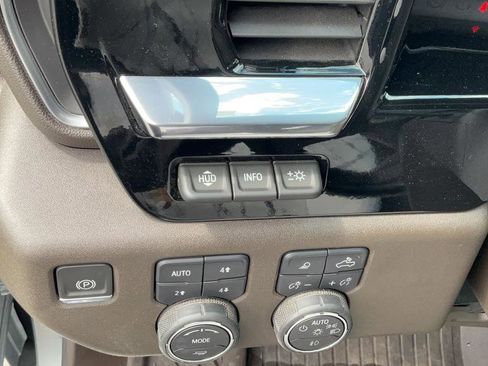 Used 2024 Chevrolet Silverado 3500 LTZ w/ LTZ Plus Package AWD/4WD image 30