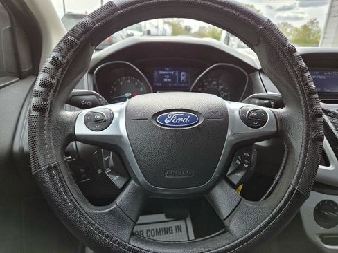 Used 2013 Ford Focus SE FWD image 18