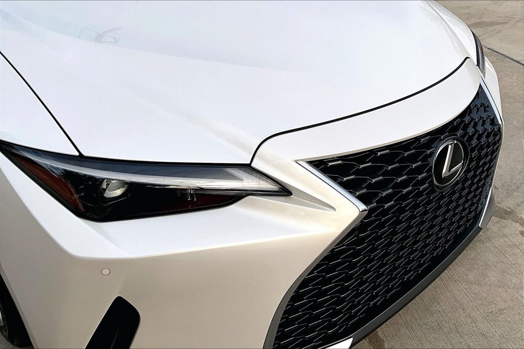 Used 2024 Lexus IS 300 w/ Comfort Package RWD image 38