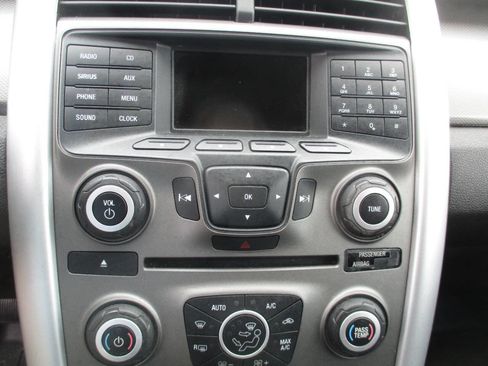 Used 2013 Ford Edge SEL AWD/4WD image 22
