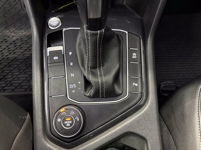 Used 2021 Volkswagen Tiguan SE R-Line AWD/4WD image 31