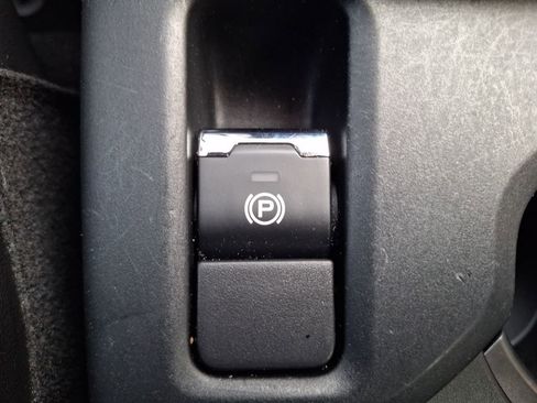 Certified 2025 Subaru Forester Premium w/ Convenience Package #1 AWD/4WD image 20