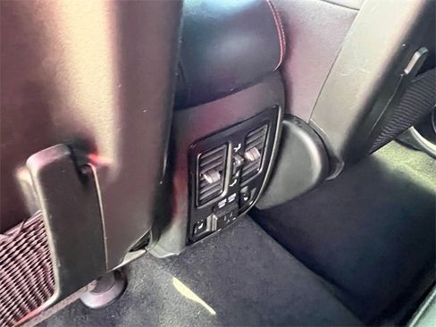 Used 2023 Dodge Durango R/T image 31