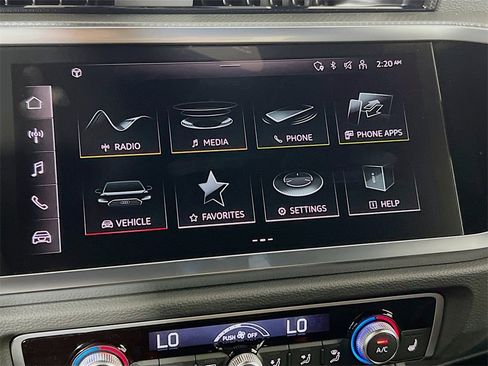 Used 2025 Audi Q3 2.0T Premium Plus image 15