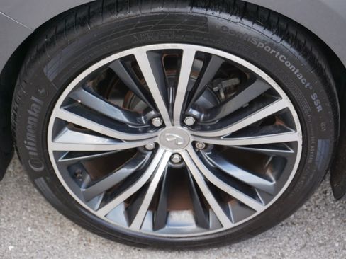 Used 2018 INFINITI Q60 3.0t Luxe RWD image 13