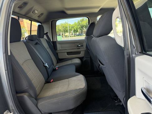 Used 2012 RAM 1500 Big Horn w/ Luxury Group AWD/4WD image 15