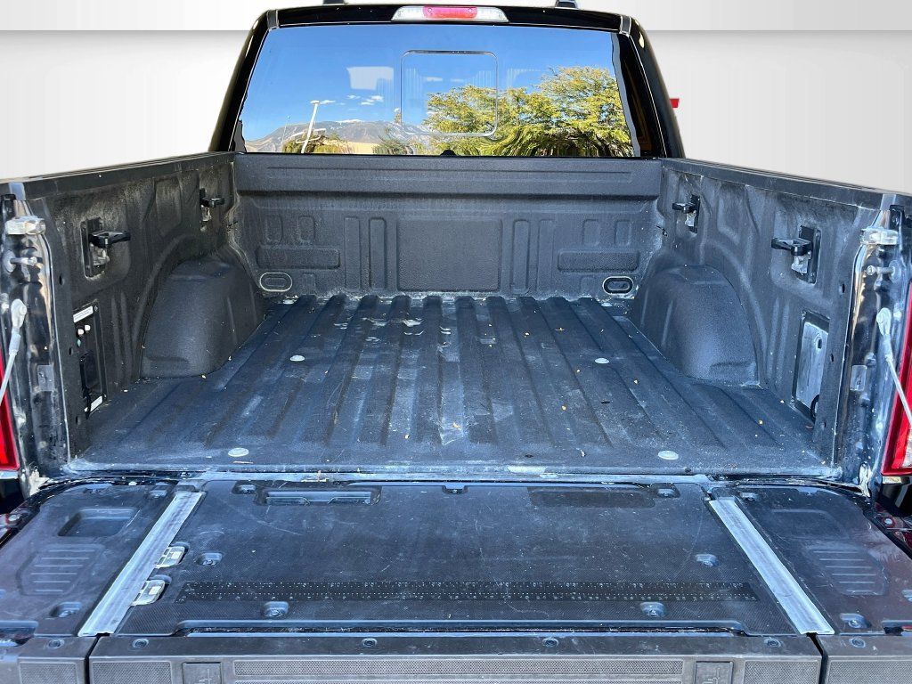 Used 2025 Ford F150 King Ranch w/ FX4 Off-Road Package AWD/4WD image 28