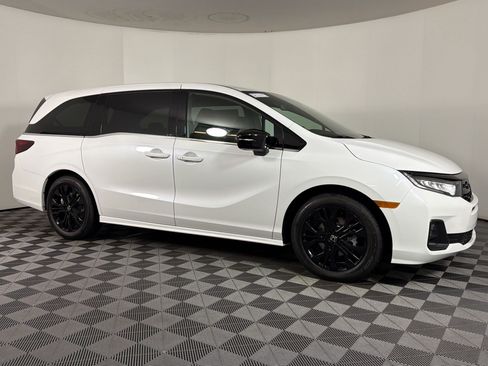 New 2026 Honda Odyssey Sport-L image 6