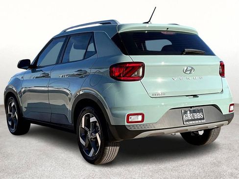 New 2026 Hyundai Venue SEL image 4