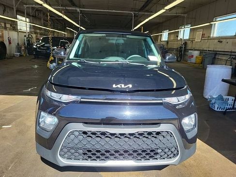 Used 2022 Kia Soul LX FWD image 7
