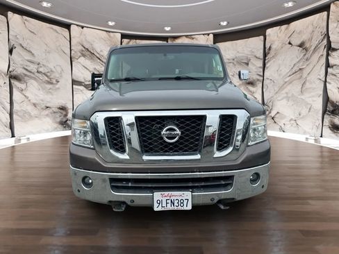 Used 2015 Nissan NV 3500 SL w/ Technology Package image 2