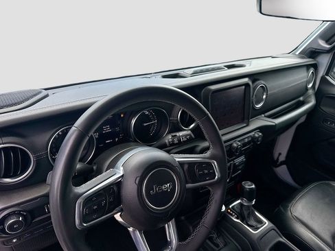 Used 2023 Jeep Wrangler Unlimited Sahara AWD/4WD image 10