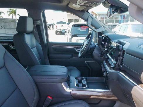 New 2025 Chevrolet Silverado 2500 LT w/ All Star Edition AWD/4WD image 16