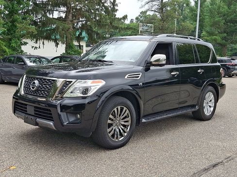Used 2019 Nissan Armada Platinum w/ Captain's Chairs Package AWD/4WD image 4