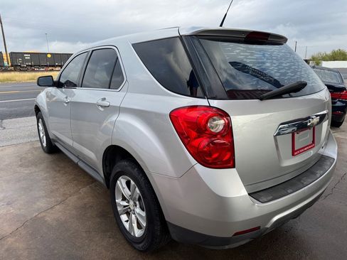 Used 2011 Chevrolet Equinox LS image 8