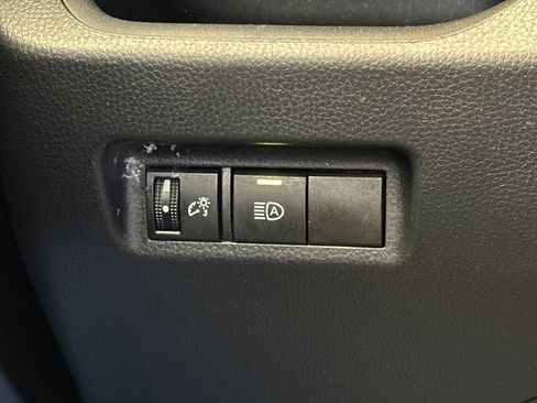 Certified 2023 Toyota RAV4 LE image 32