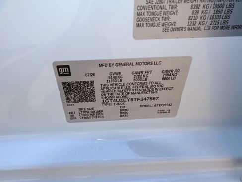 New 2026 GMC Sierra 2500 AT4X w/ LPO, Black Badging Package AWD/4WD image 40
