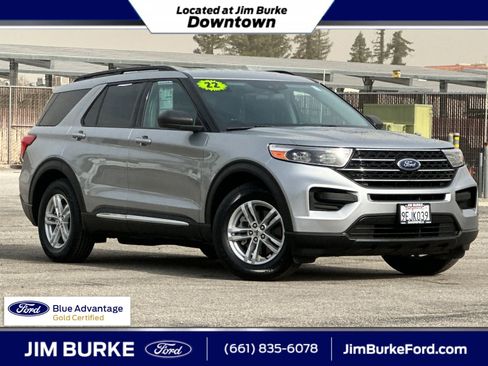 Certified 2022 Ford Explorer XLT image 1