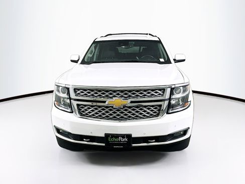Used 2017 Chevrolet Tahoe LT w/ LT Signature Package image 2