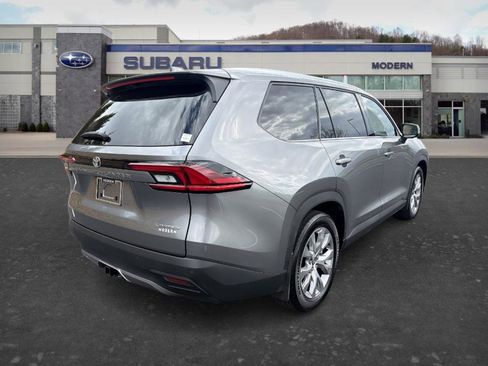 Used 2026 Toyota Grand Highlander Limited image 5