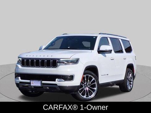 Used 2022 Jeep Wagoneer Series III w/ Premium Group I AWD/4WD image 1