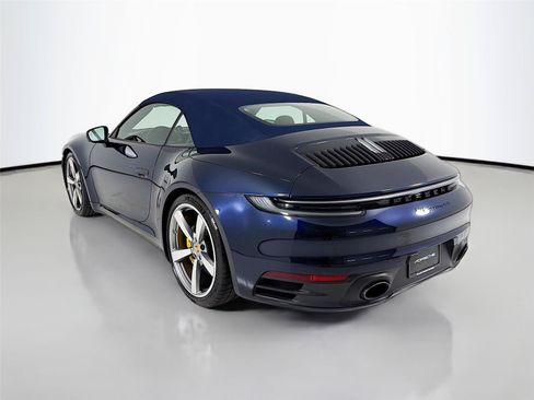Used 2021 Porsche 911 Cabriolet image 3