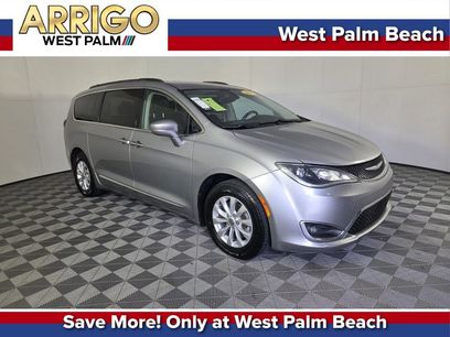 Used 2017 Chrysler Pacifica Touring-L