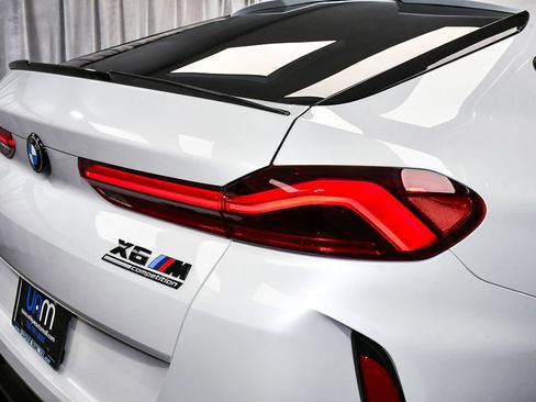 Used 2025 BMW X6 M Competition w/ Executive Package AWD/4WD image 92