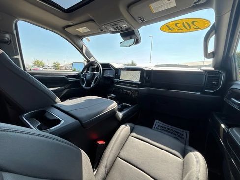 Used 2024 Chevrolet Silverado 1500 LTZ w/ LTZ Premium Package AWD/4WD image 33