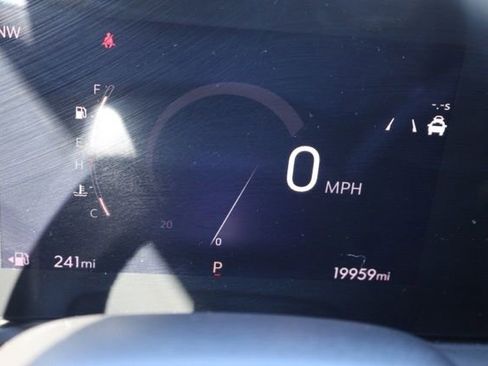 Used 2024 Buick Encore GX Sport Touring image 19