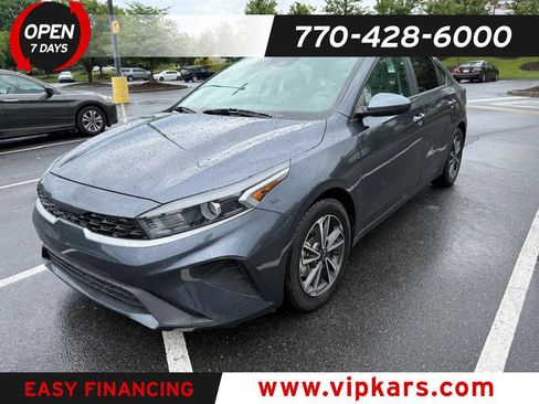 Used 2023 Kia Forte LXS FWD image 1