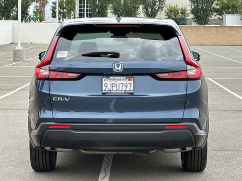 Used 2024 Honda CR-V EX image 5