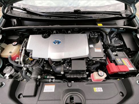 Used 2018 Toyota Prius Two image 30