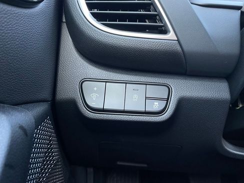 New 2026 Kia Seltos EX image 13