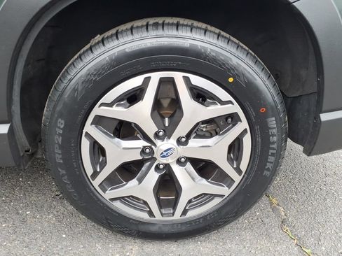 Certified 2022 Subaru Forester Premium AWD/4WD image 20