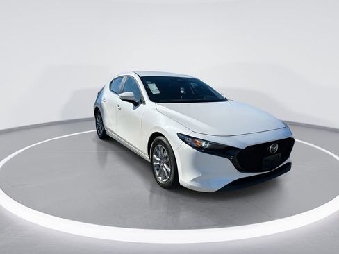 Used 2025 MAZDA MAZDA3 s image 2