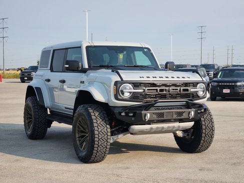 New 2026 Ford Bronco Raptor AWD/4WD image 2
