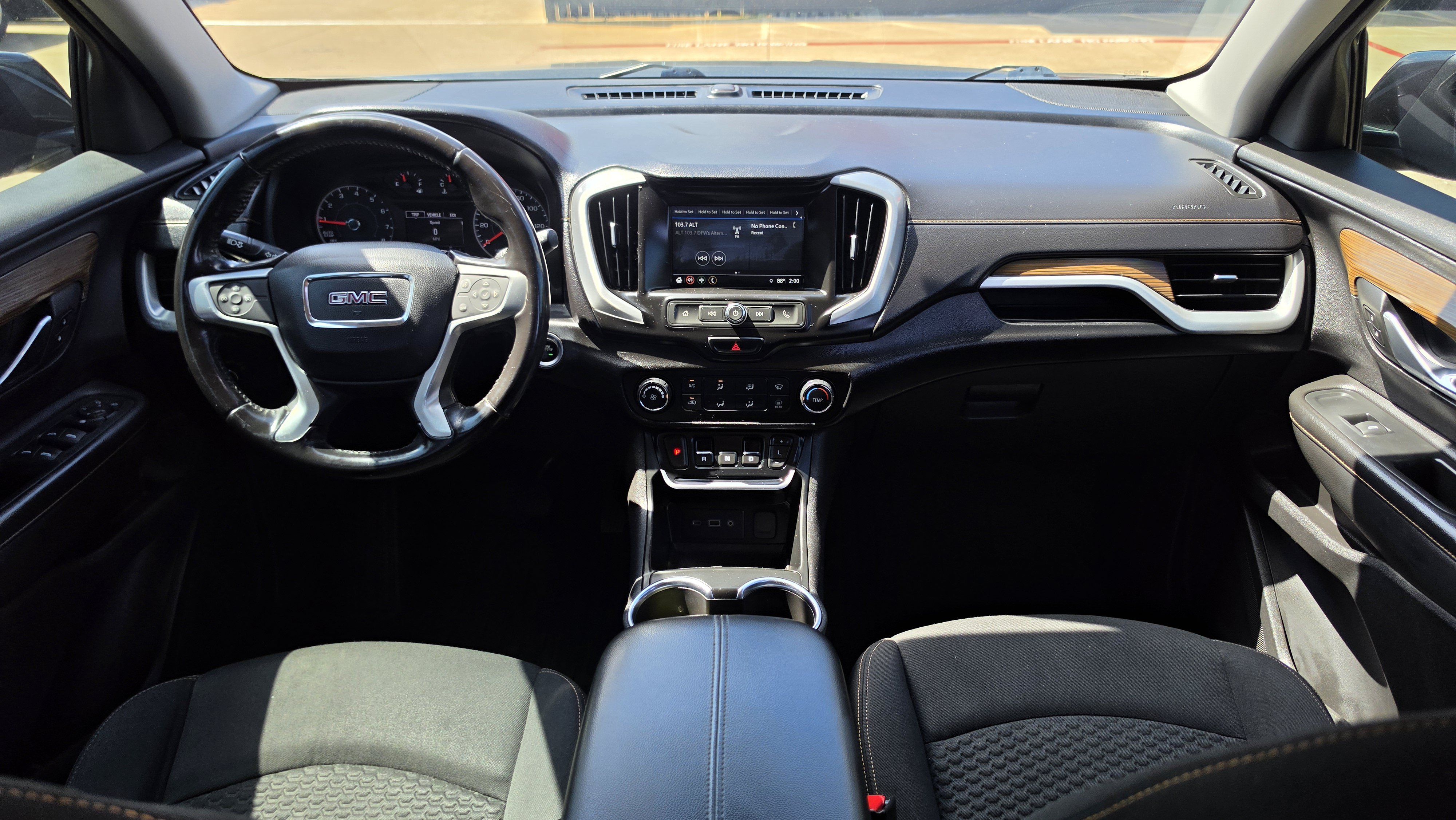 Used 2018 GMC Terrain SLE FWD image 33