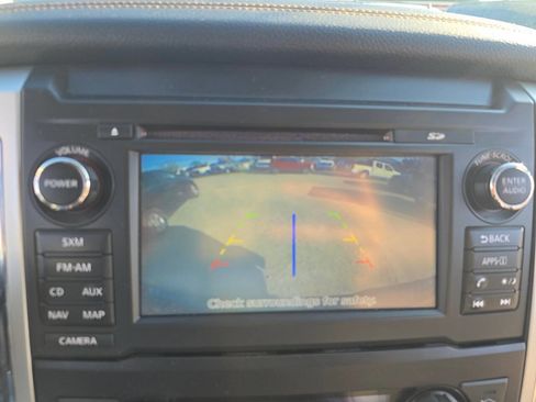 Used 2018 Nissan Titan SL w/ Texas Titan Edition AWD/4WD image 19