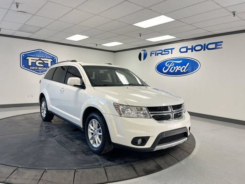 Used 2017 Dodge Journey SXT w/ Premium Group AWD/4WD image 12