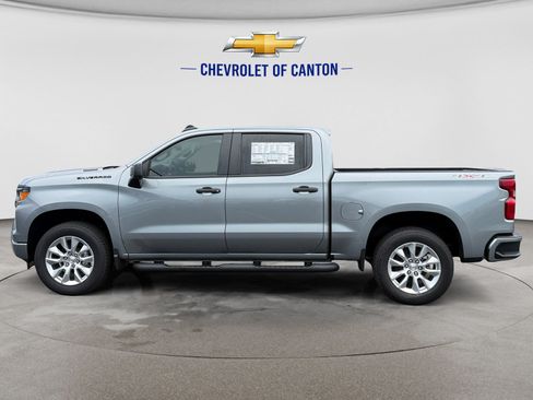 New 2026 Chevrolet Silverado 1500 Custom w/ LPO, Dark Essentials Package AWD/4WD image 8