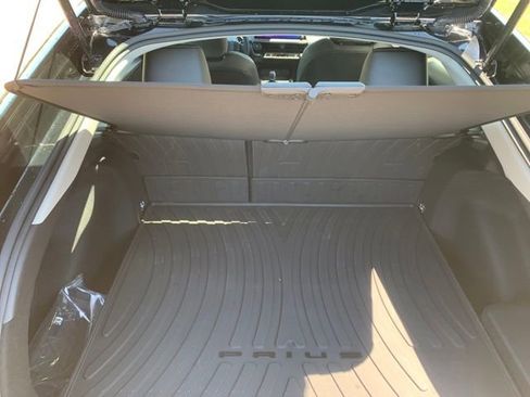 New 2026 Toyota Prius XLE FWD image 27