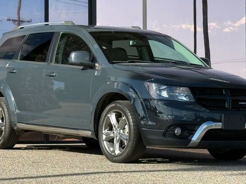 Used 2017 Dodge Journey Crossroad image 17